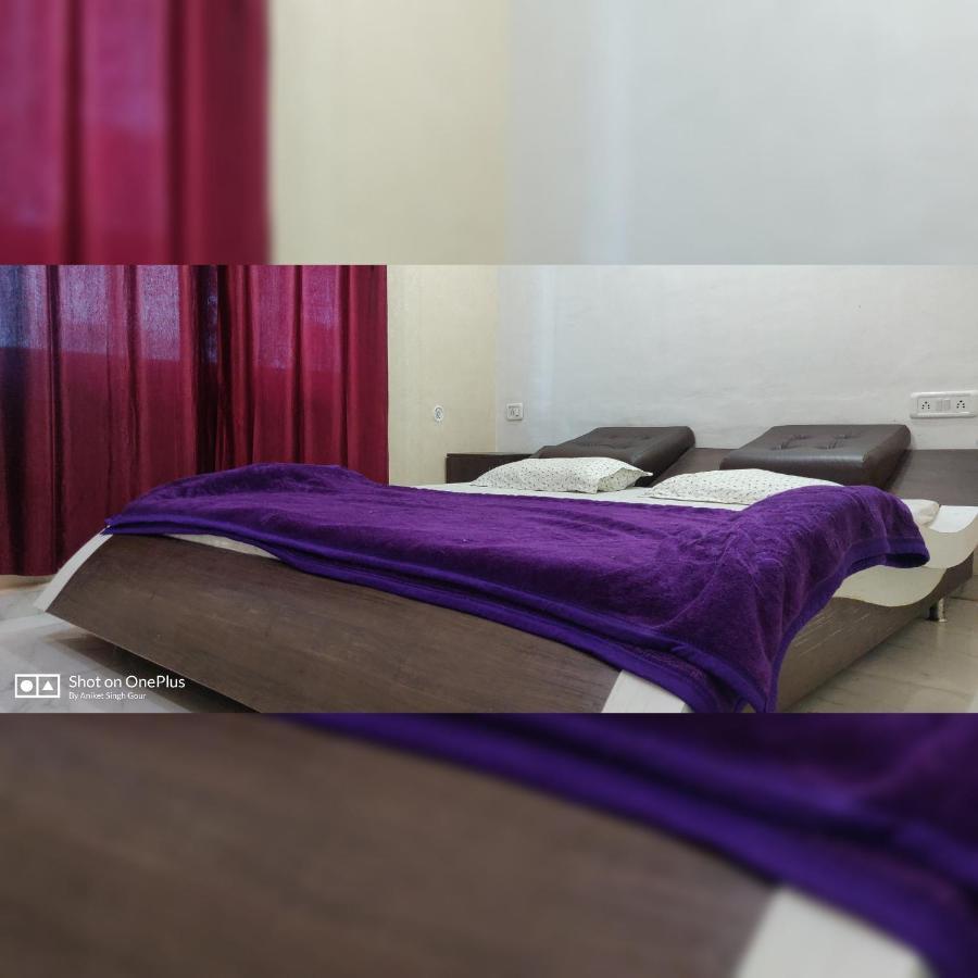 Couple Friendly Hotel - Sunset Orchha Eksteriør bilde